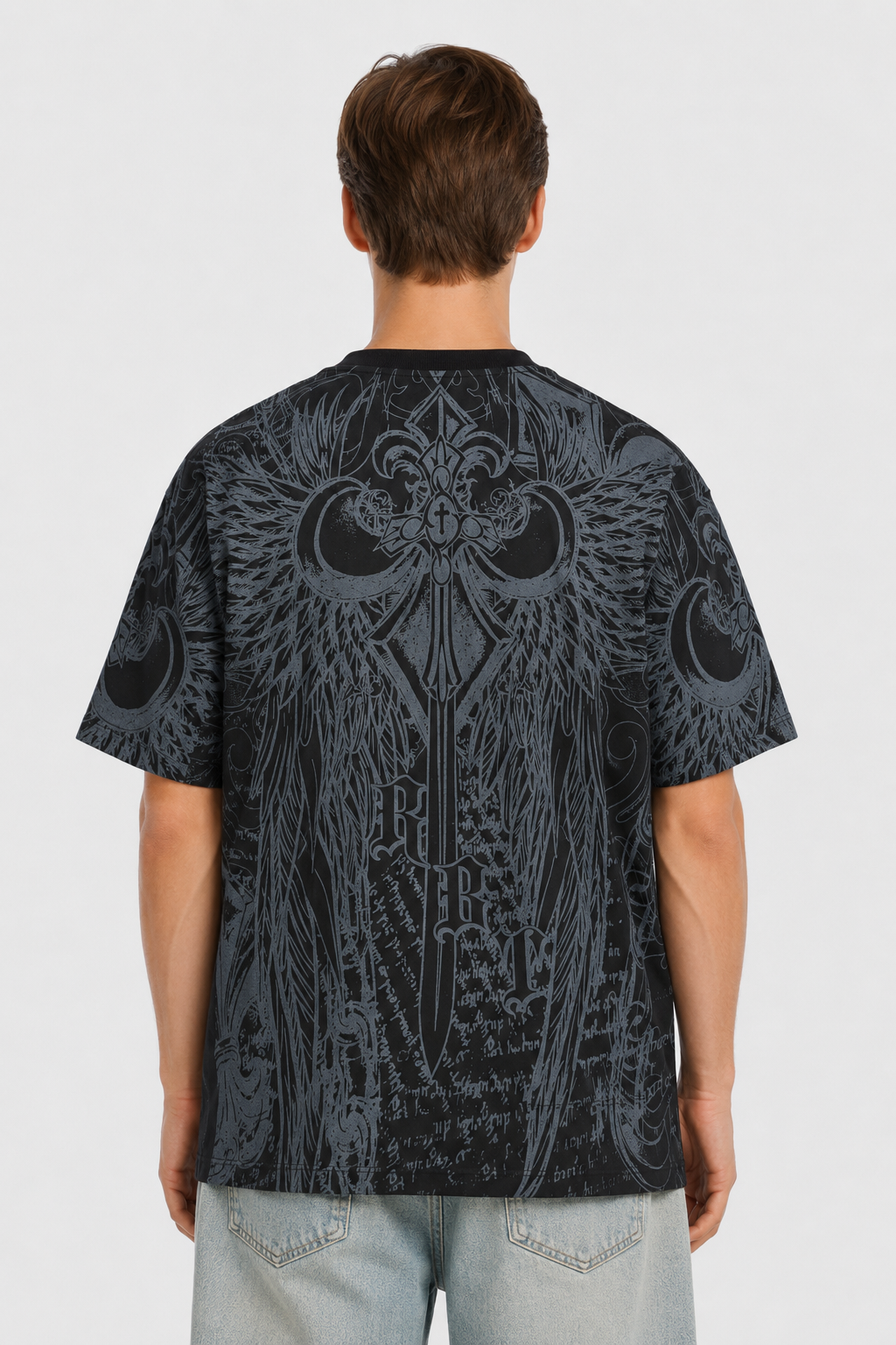 Camiseta Negra Oversize Espada