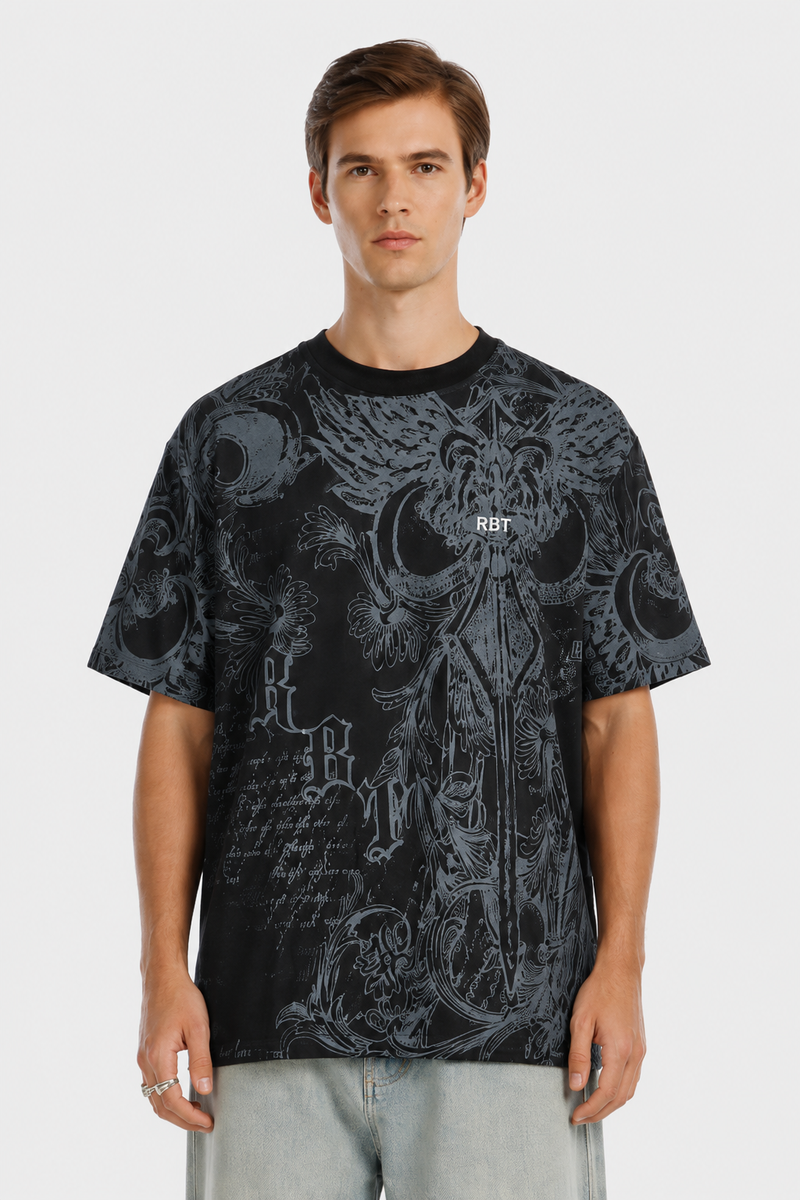 Camiseta Negra Oversize Espada